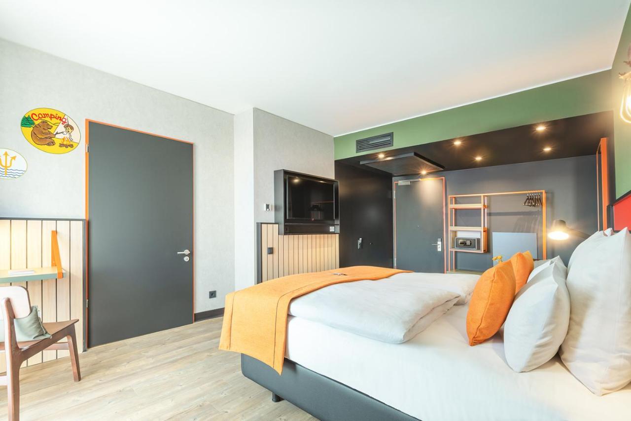 Holiday Inn - The Niu, Amity Potsdam By Ihg Bagian luar foto